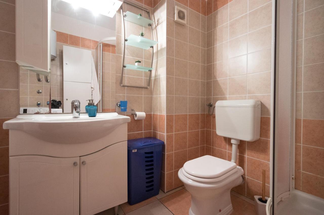 Apartman Nena Turanj Exterior photo