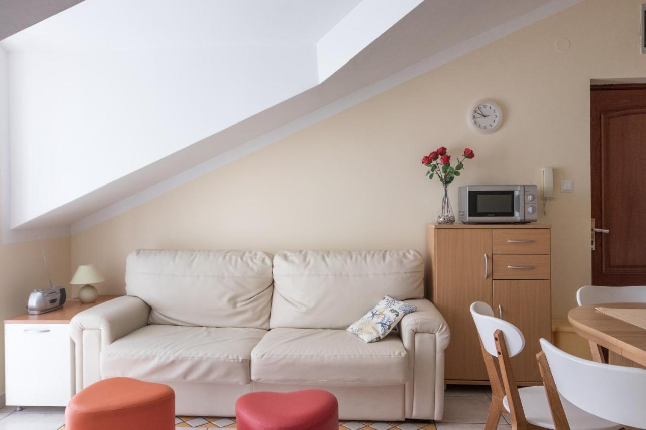 Apartman Nena Turanj Exterior photo