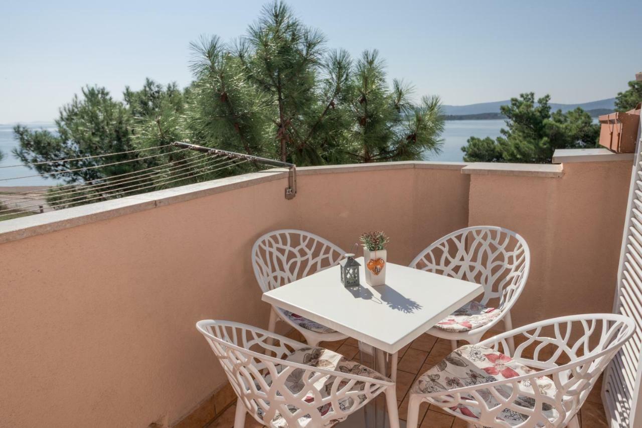 Apartman Nena Turanj Exterior photo